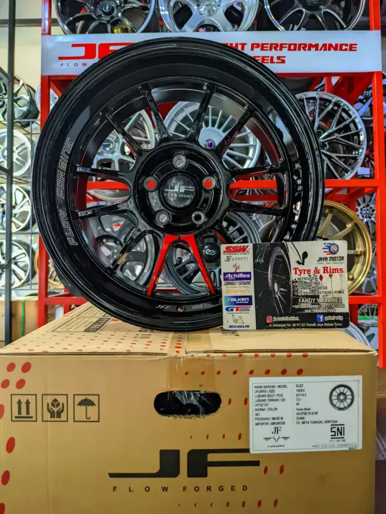 Velg venom r18 5x114 lbr8,5 et40