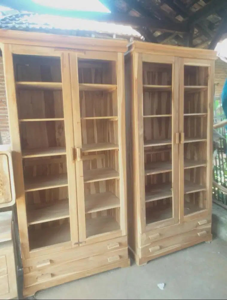 Rak buku ,pajangan atau piring JATI