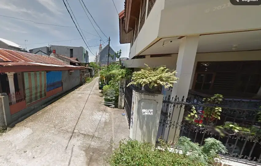 DIJUAL RUMAH TUA DALAM KOTA, DAERAH CENDRAWASIH