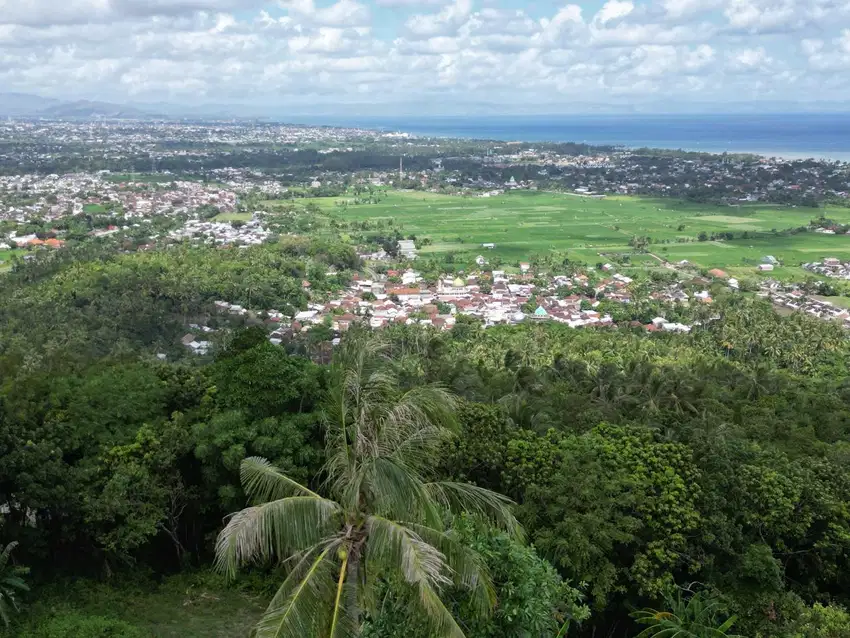 Senteluk Hill Tanah view laut dibukit Senteluk Batu Layar