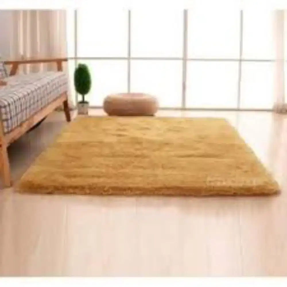 karpet masih baru gak pernah dipakai..barang istemewah