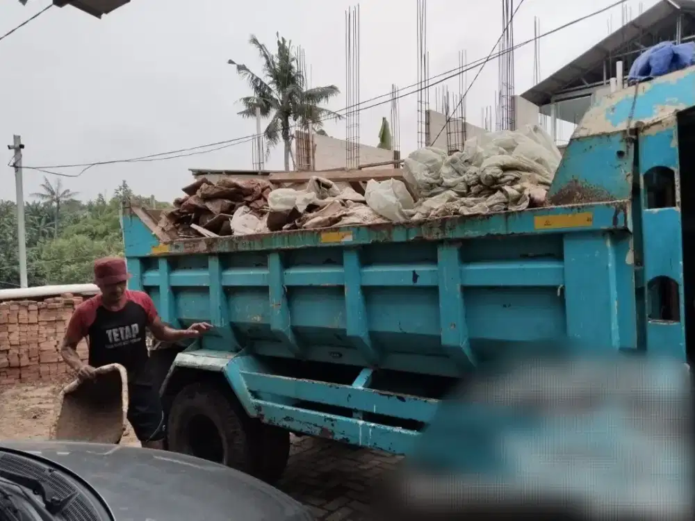 Jasa buang tanah sampah bangunan