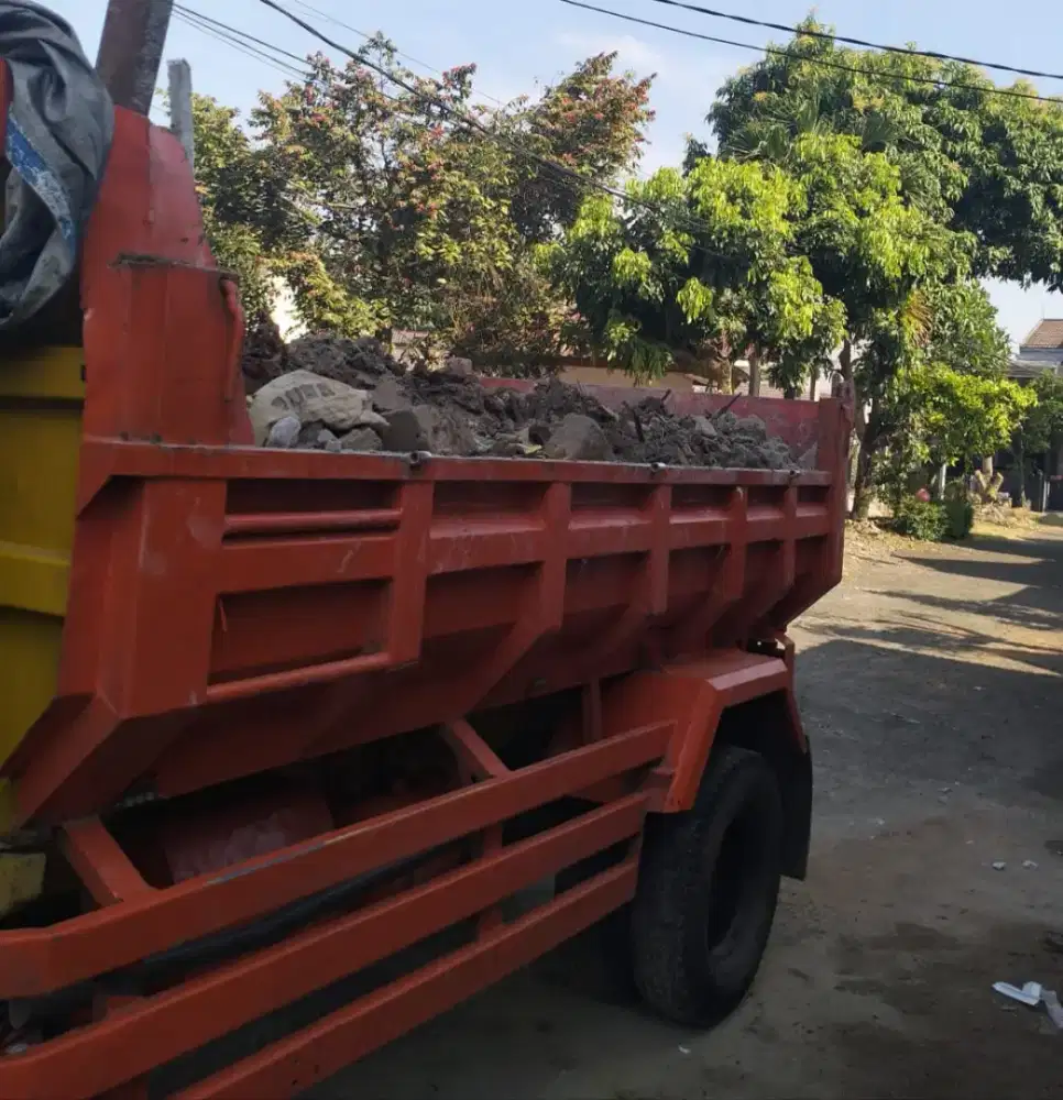 Jasa buang tanah terdekat murah