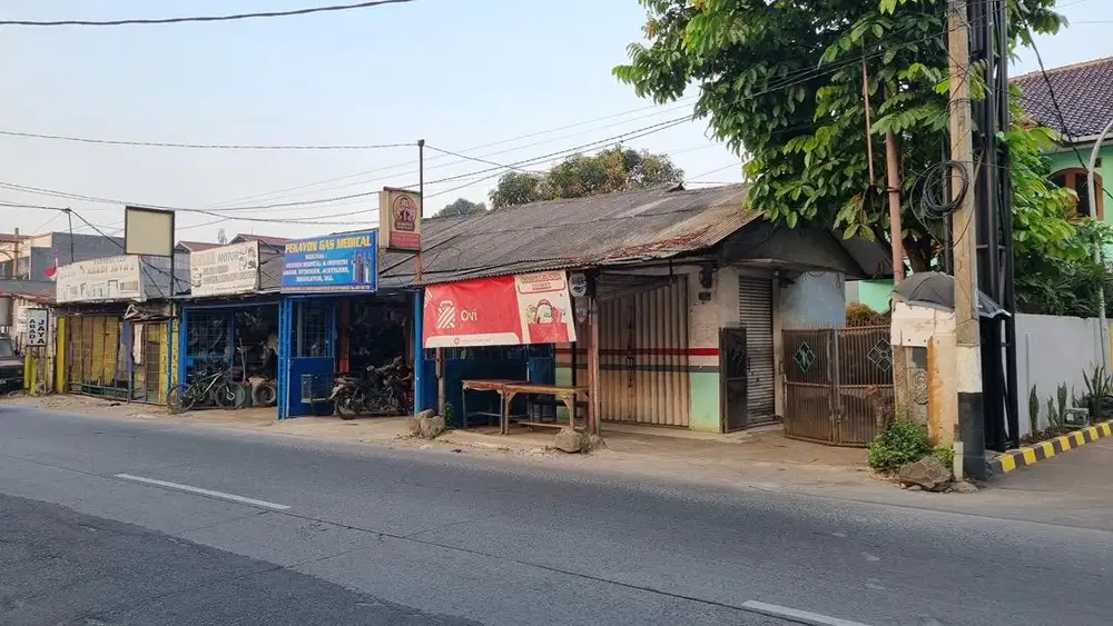 Jual rumah dan tanah pinggir jalan strategis