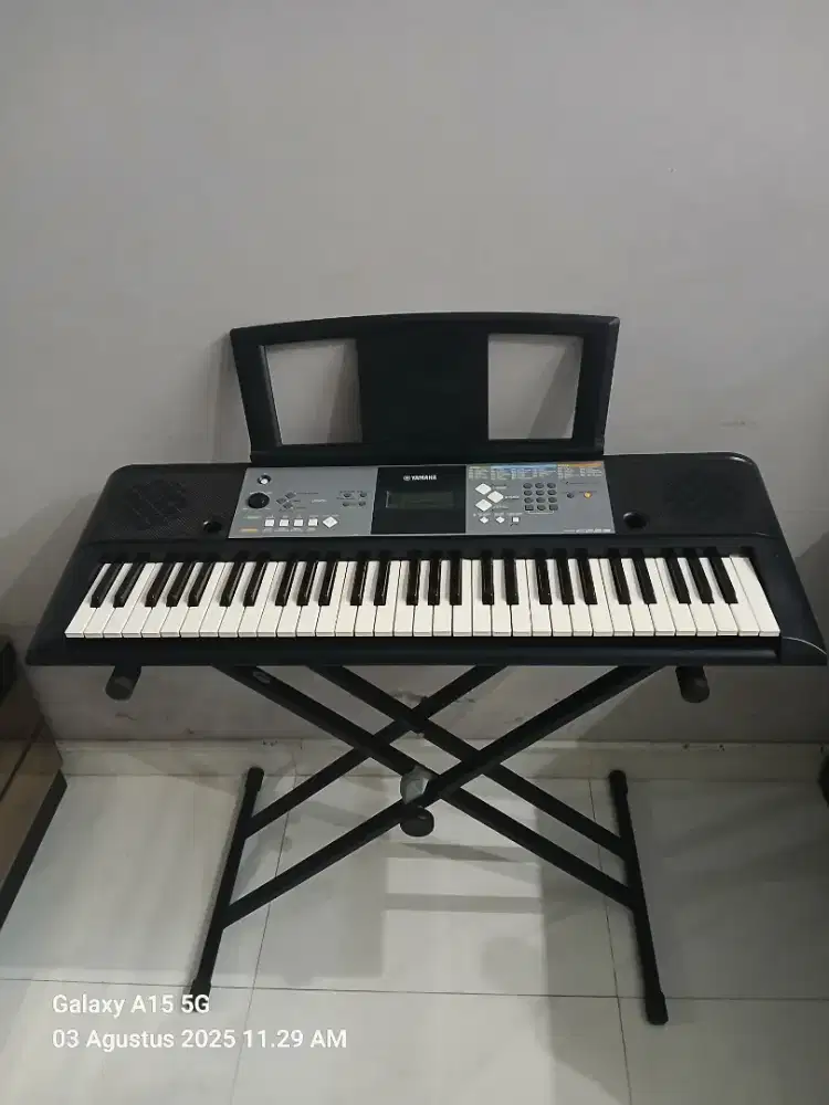 Dijual keyboard merk Yamaha type E 233
