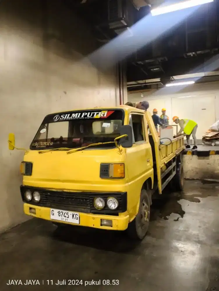 Jasa buang puing dan barang bekas jual urugan