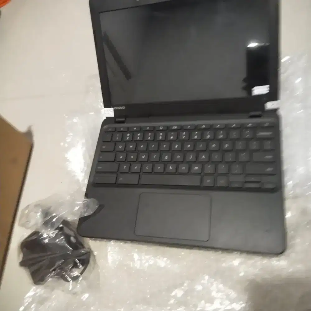 jual chromebook merk lenovo N23