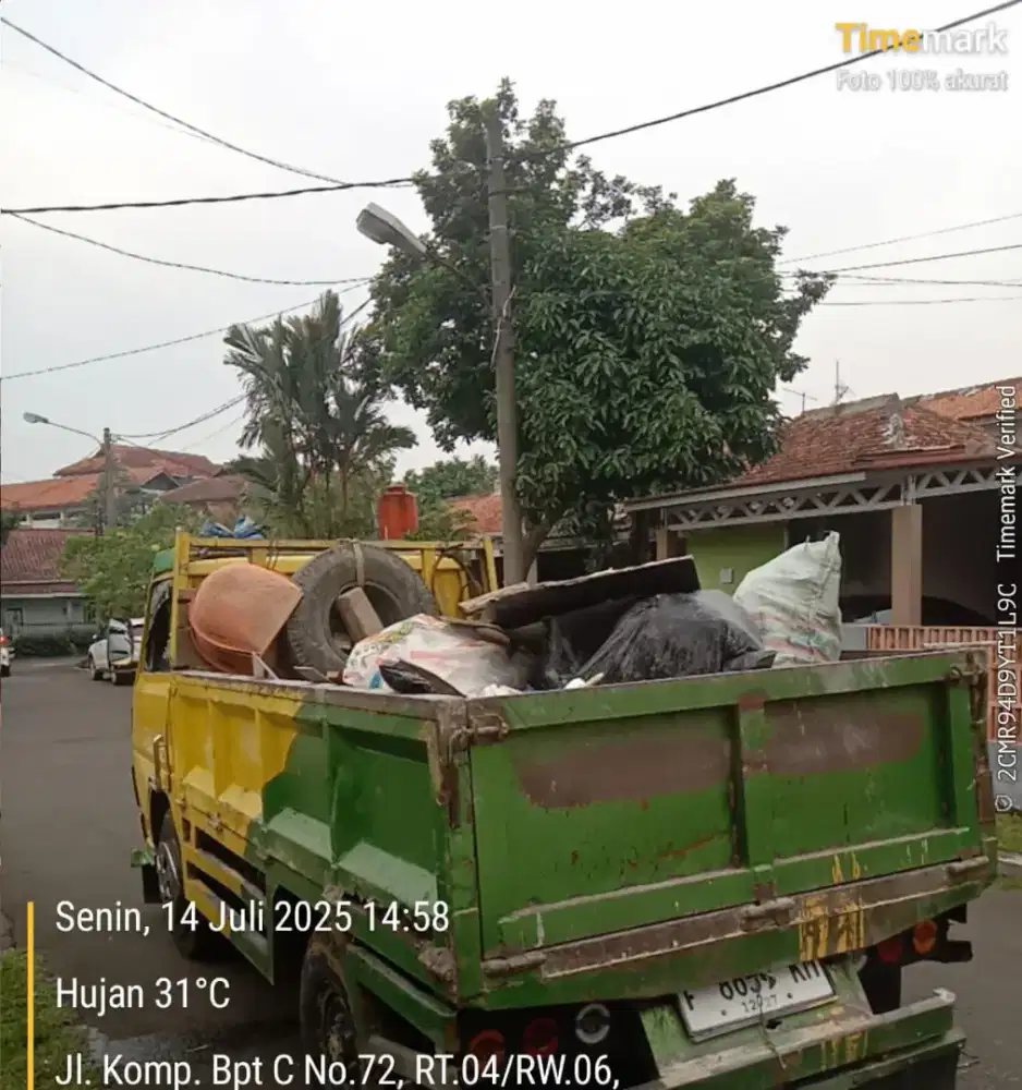 Jasa buang puing bongkaran sampah dan jual urugan