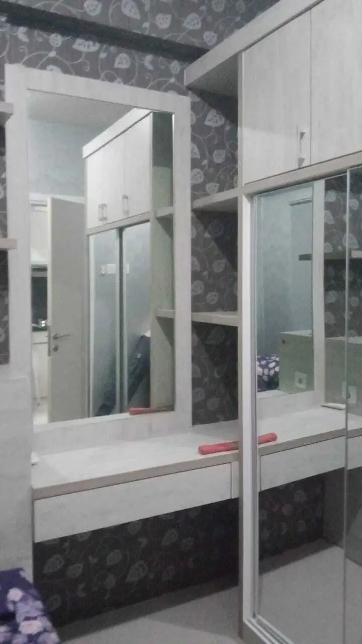 GREEN PRAMUKA 2 KAMAR FURNISH ATAS MALL TAHUNAN