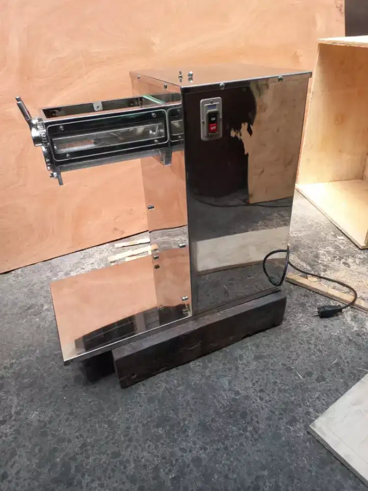 Mesin Oscillating Granulator YK-90/ Mesin Granul