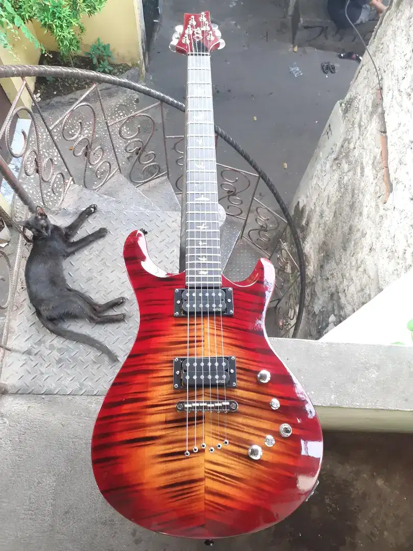 PRS SE Custom with Kill Switch + Mode Racing