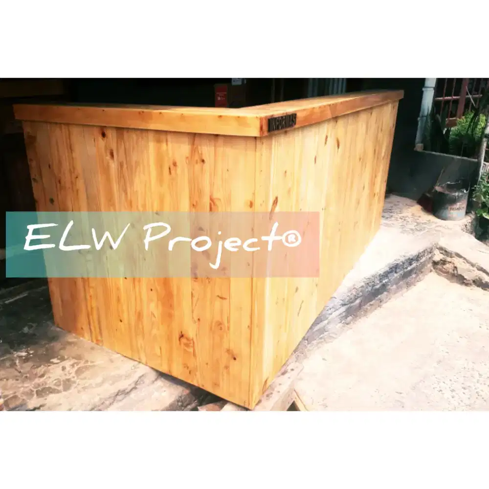 MEJA BAR - KITCHEN SET - MEJA MAKAN - RAK PARTISI - LEMARI - BACKDROP