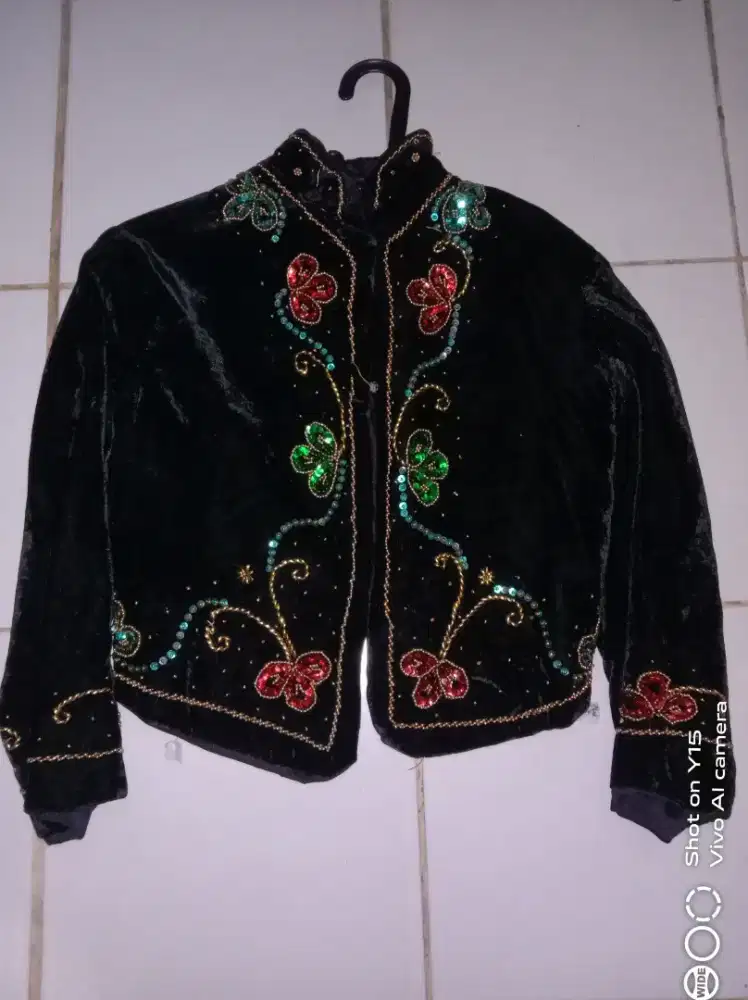 Dijual Baju Adat Jawa  ukuran TK