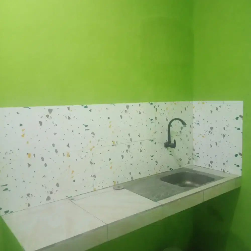 Rumah dijual di depan alfamidi gentan baki