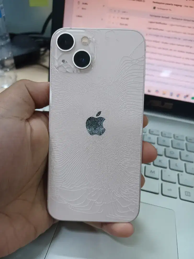 iPhone 13 Pink 256GB Ex Inter Singapore