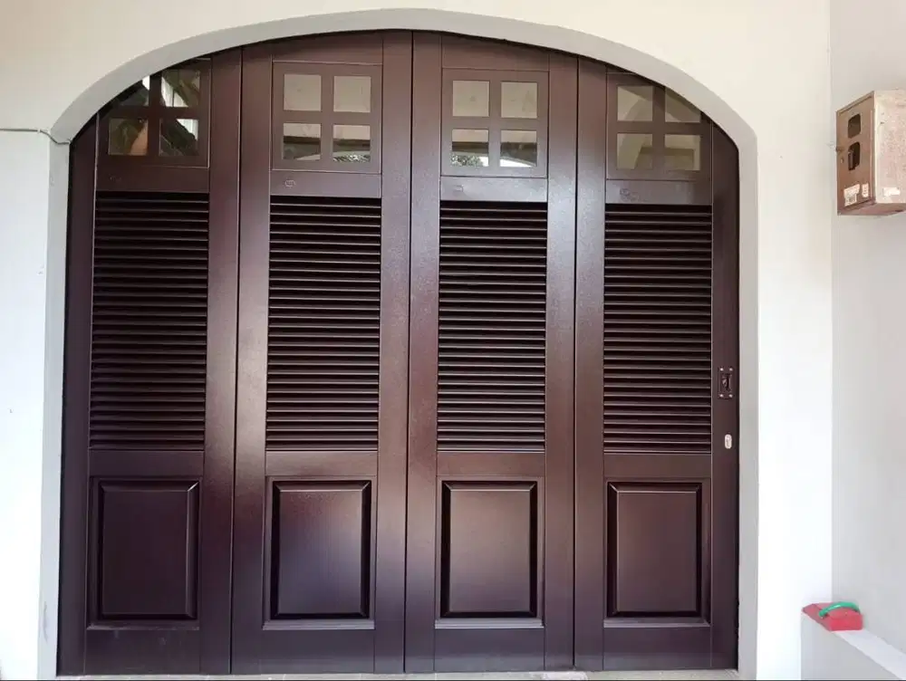 Pintu Garasi Rumah WINA SS Premium, Spesialis pasang terpercaya