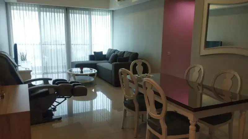Disewakan Cepat Apartemen St Moritz 3+1BR full furnished