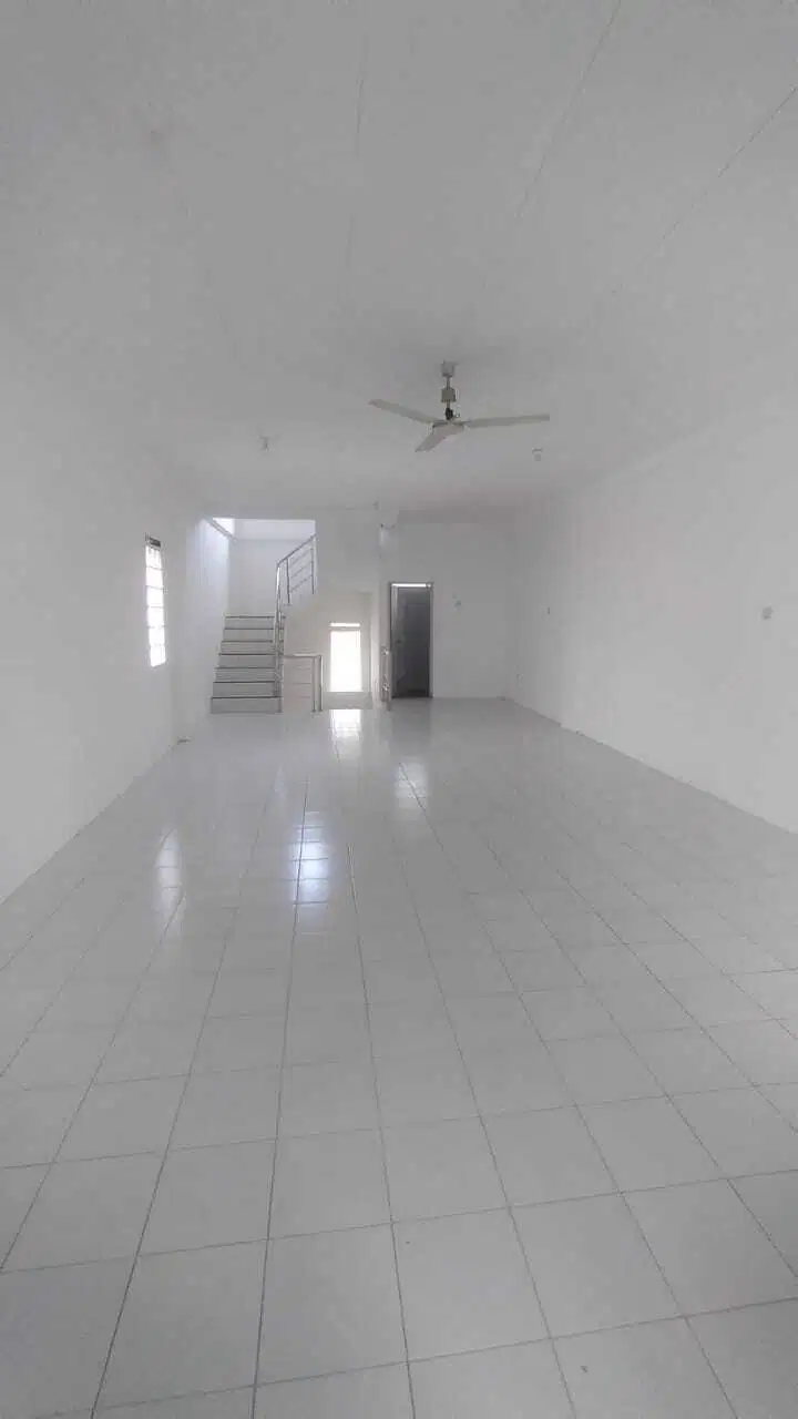 Disewakan Ruko Usaha Lokasi Strategis Rajawali Bandung Kota