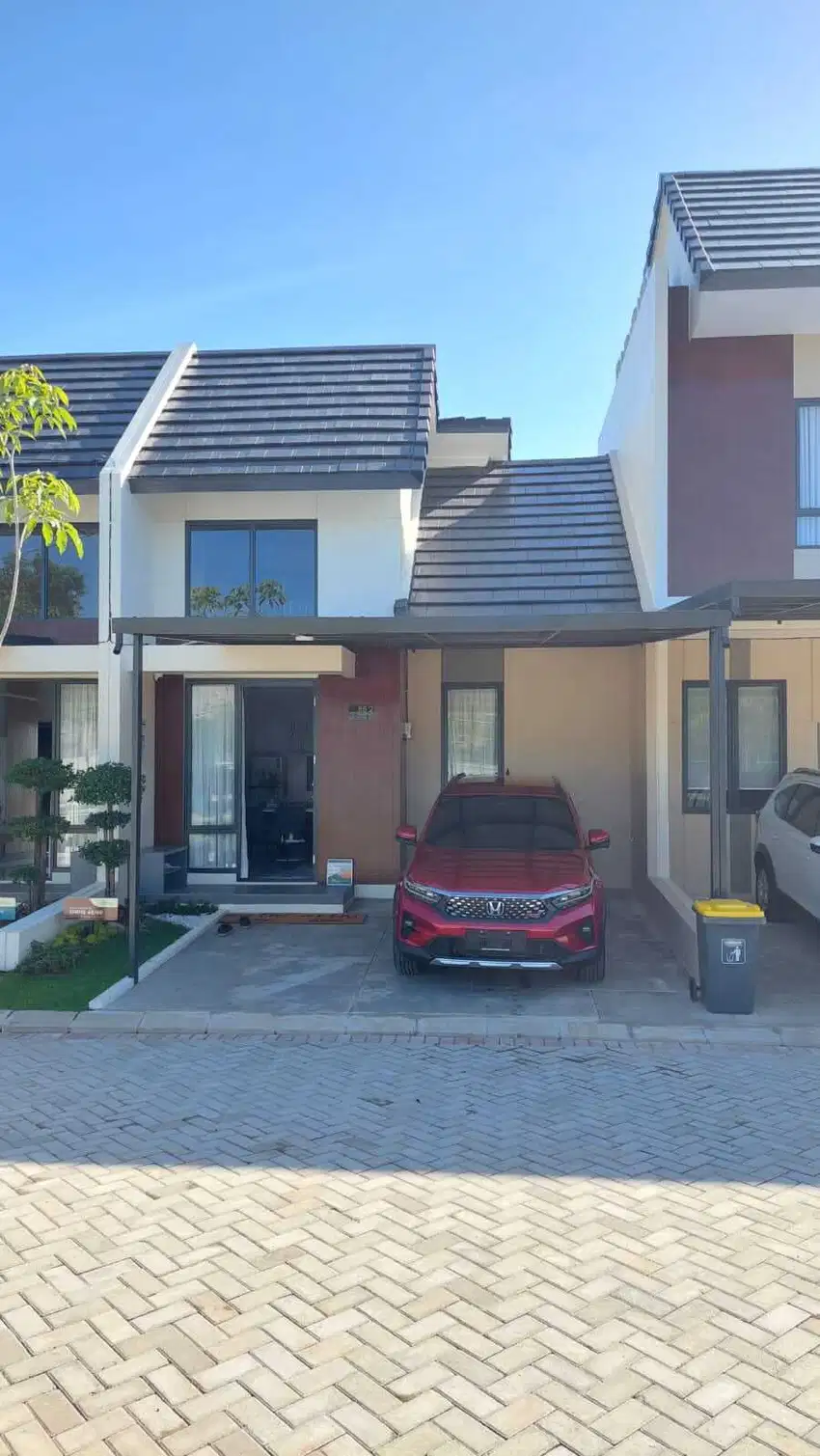 RUMAH  MEWAH SELANGKA DARI BANDARA HASANUDDIN