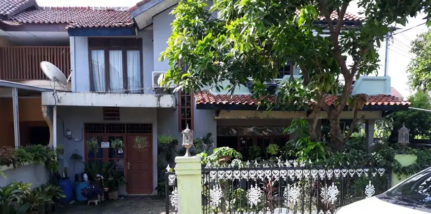 Rumah Hoek 2lt di Lenteng Agung, Hanya 12 Menit ke Tol Lenteng Agung