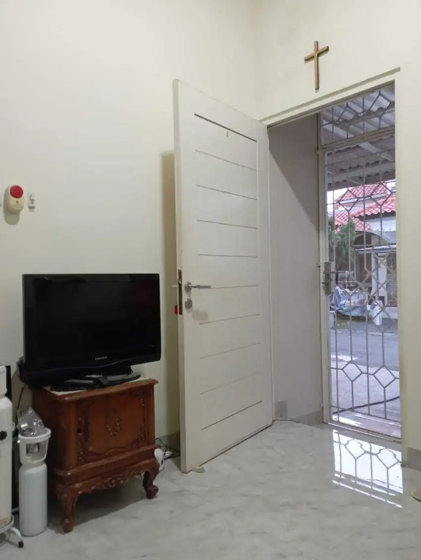 Dijual Cepat Rumah Taman Ubud Permata Timur Lokasi Strategis