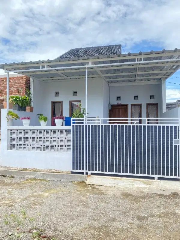 RUMAH CANTIK FREE DESIGN DISKON 20JT KHUSUS DESEMBER
