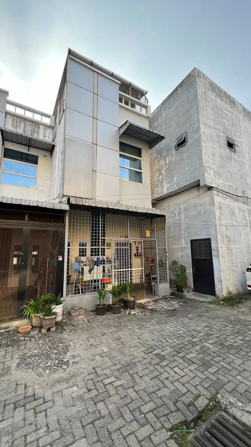DI JUAL RUMAH DAERAH PANCING JALAN SULUH KOMPLEK THE EMPIRE