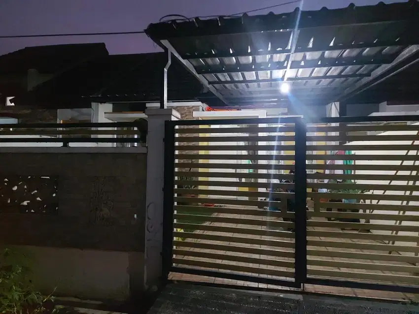 Dijual Rumah siap huni di Bukit Rivaria Sawangan