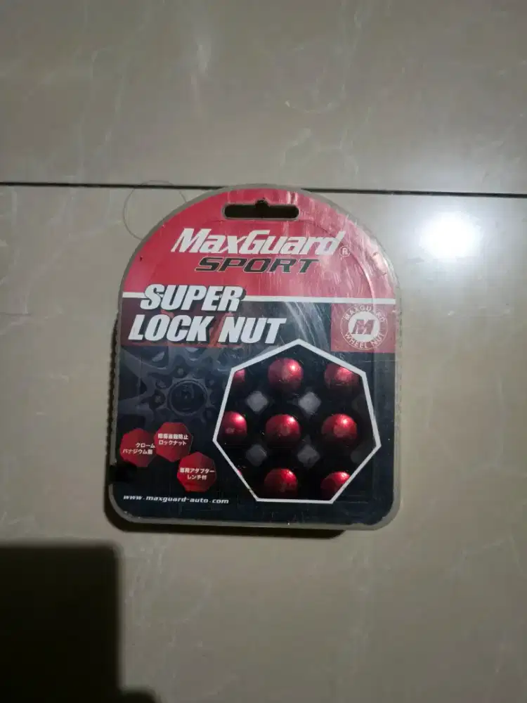 BAUT RODA MOBIL 4,MAXGUARD ORIGINAL, METALLIC RED