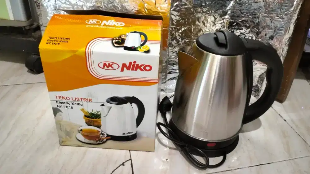Teko listrik baru NK EK 18