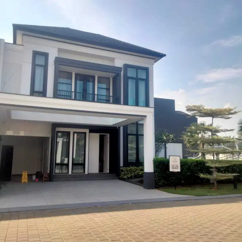 Dijual Rumah Mewah 2lt Full Furnish Matera Gading Serpong