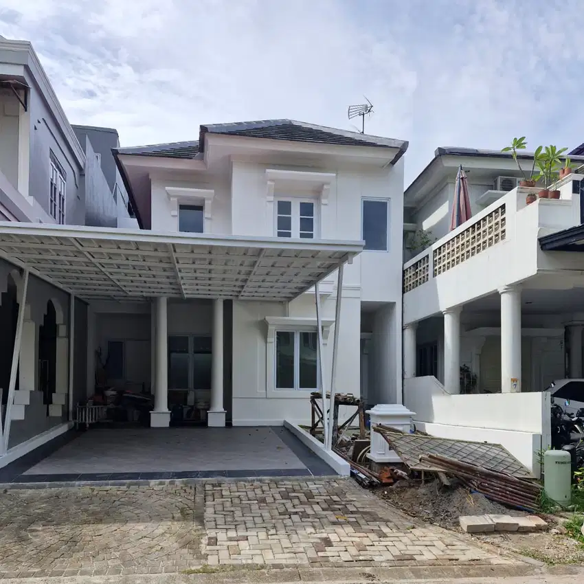 Rumah cantik like new kota wisata cibubur siap huni
