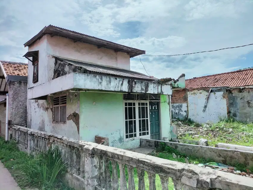 Sewa Tanah 280M2 di Pusat Kota Karawang - Harga Terjangkau!