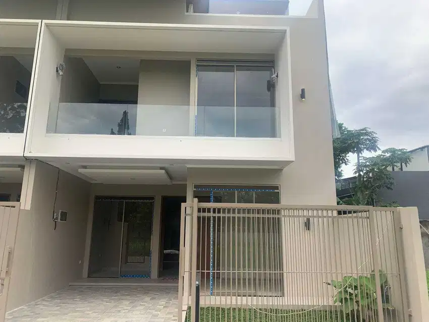 Rumah Villa Sayap Dago Siap Huni Udara Sejuk Kota Bandung