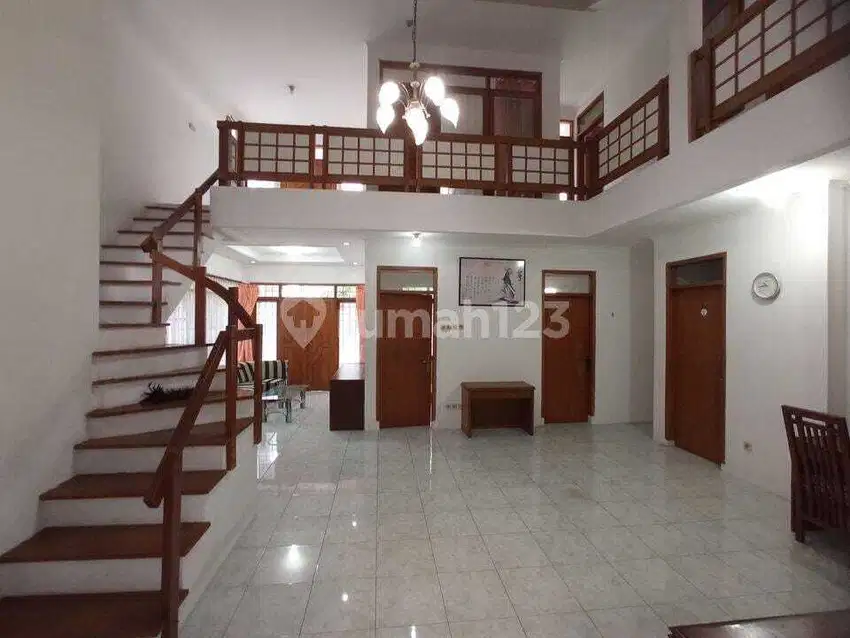 disewakan rumah di cigadung dago awiligar cikutra bandung furnish