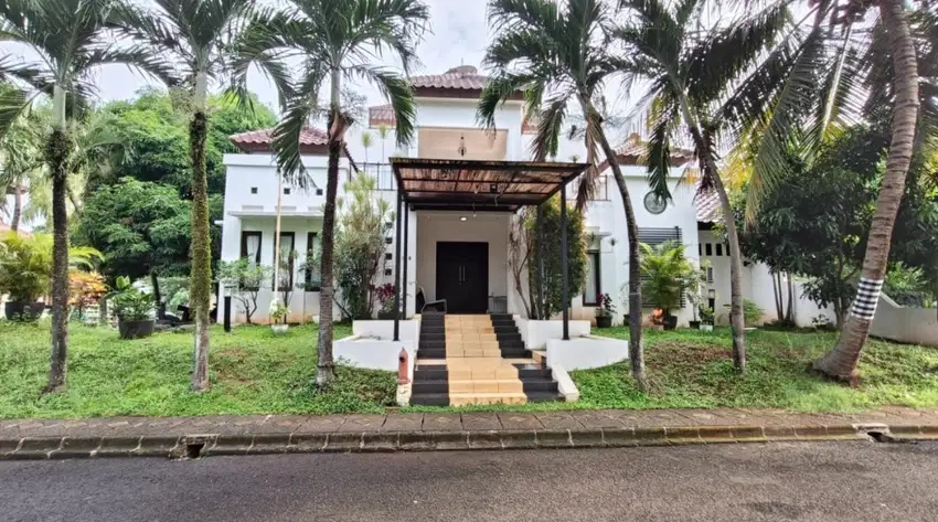 DiSewakan Rumah Mewah 2 Lantai Siap Huni Di Bintaro
