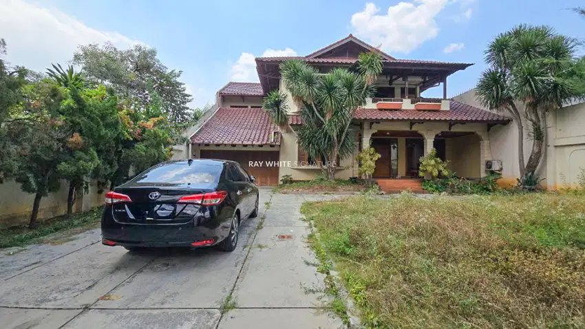 Rumah Mewah 2 Lantai di Jl Kramat Batu Dekat Fatmawati