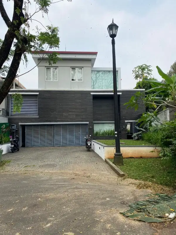 rumah mewah di lippo karawaci, tmn golf