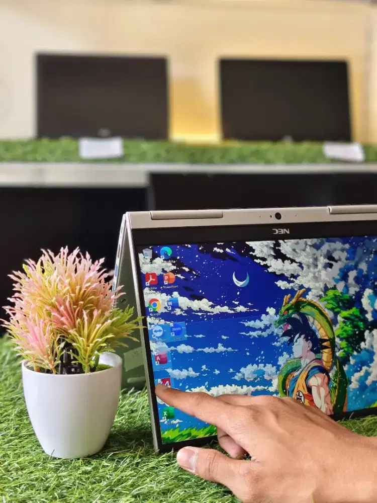 Laptop NEC Versapro VG-4 Flip Touchscreen | i5, SSD, Mulus Siap Pakai!