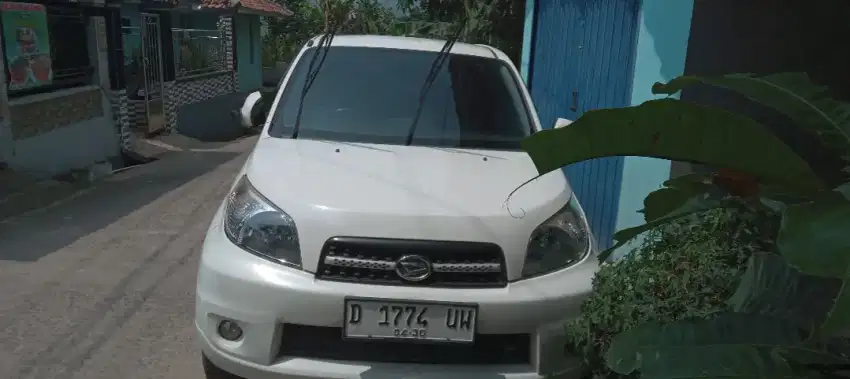 Mobil daithasu terios