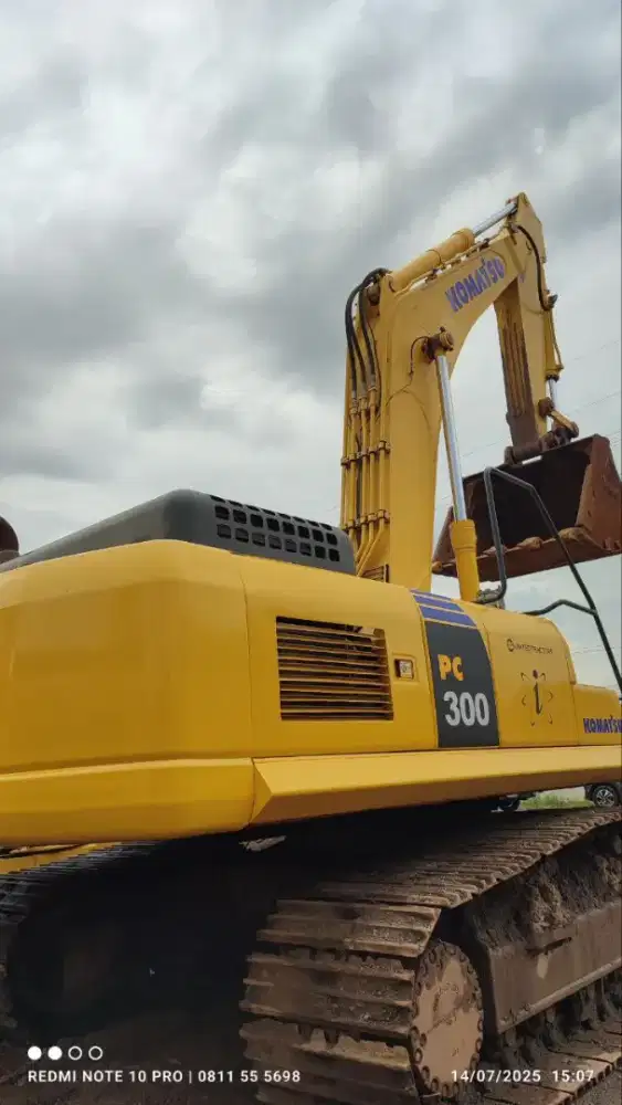 Exca Komatsu PC300 2022 
di Banjarmasin