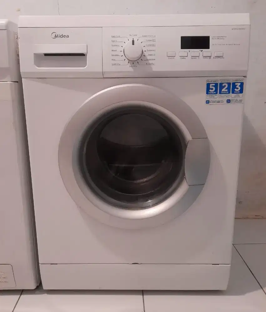 Mesin Cuci Front Loading Midea 7Kg