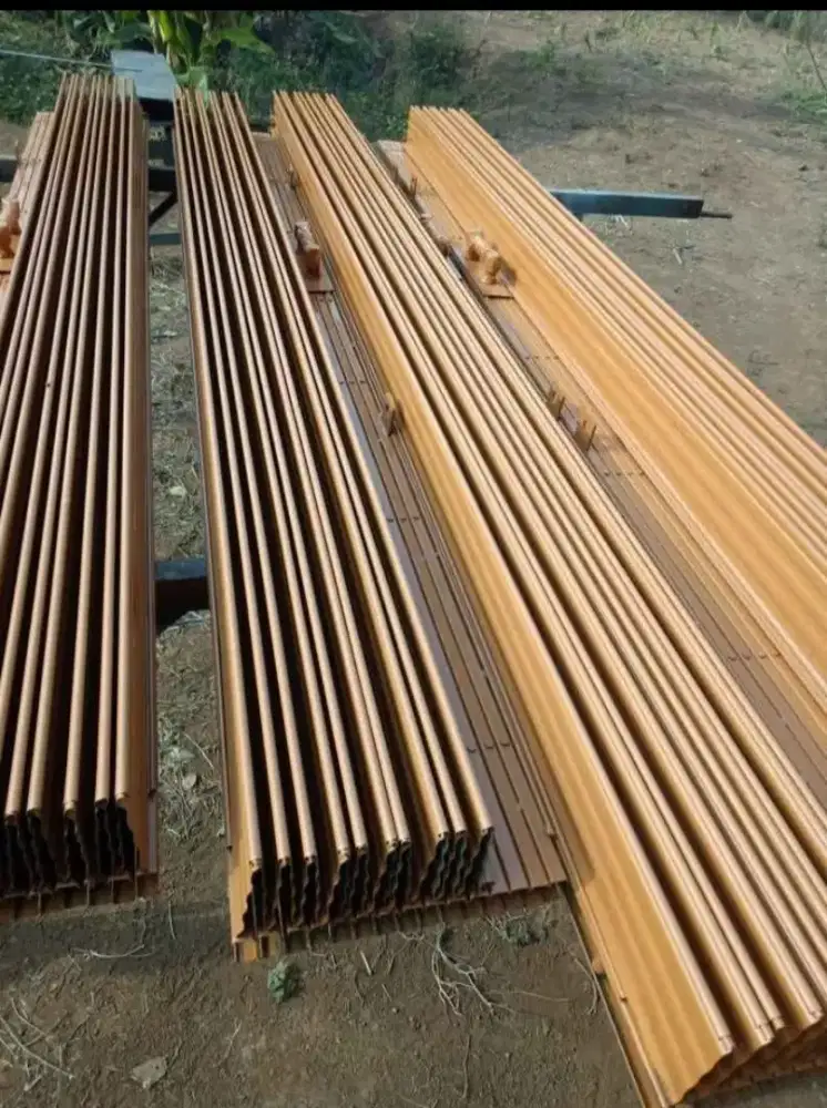 Pemasangan poolding gate