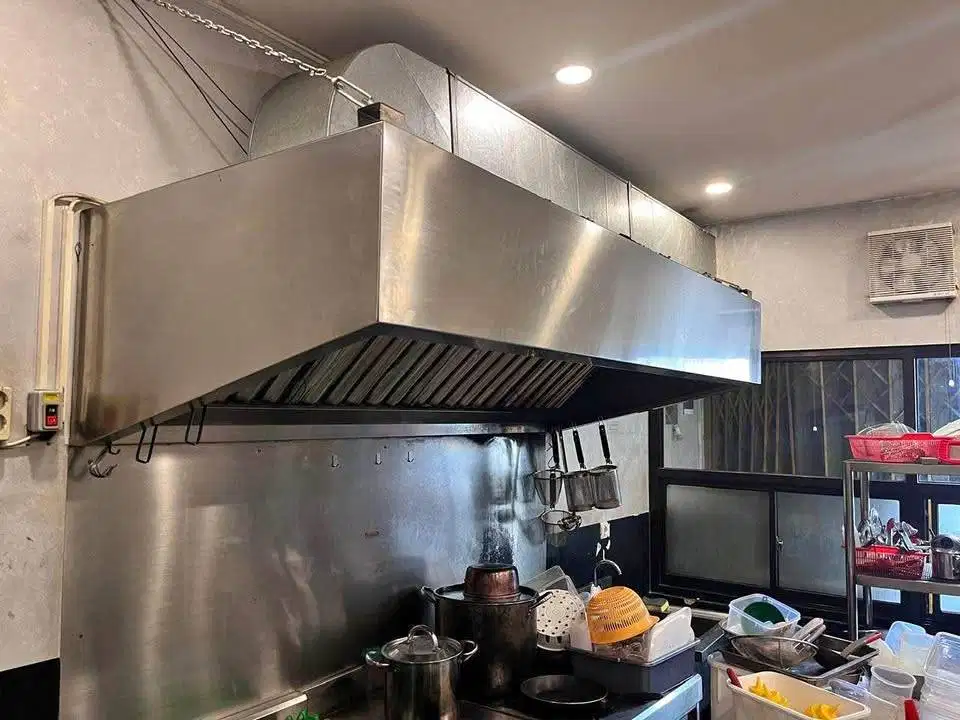 JUAL BEKAS COOKER HOOD DUCTING & EXHAUST MESIN