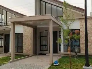 Disewakan Rumah Tinggal Furnished dekat pintu tol