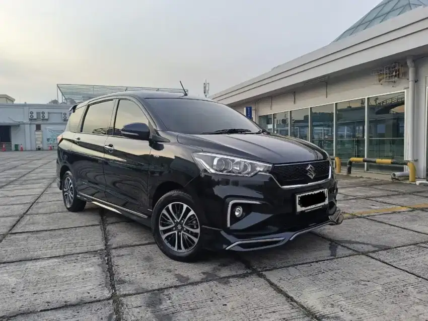 Suzuki Ertiga SS Hybrid 2023 Low KM 27RB