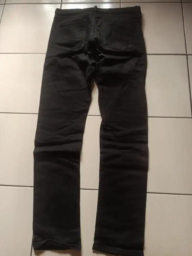 DI JUAL CELANA JEANS UNIqlo