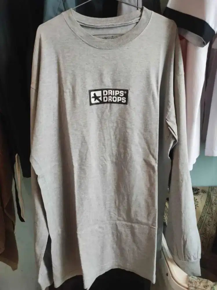 Long Sleeve T-shirt DRIPSNDROPS