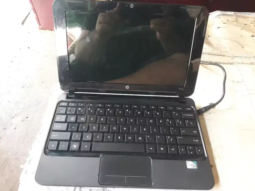 Notebook hp hardisk ssd 256 mulus