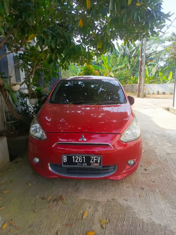 Dijual Mitsubishi Mirage Exceed 2015 Merah – Tangan Kedua, Istimewa!